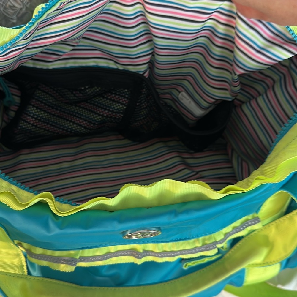 Ivivva by Lululemon Teal and Neon Yellow Travel/Tote  Bag - Picture 3 of 14